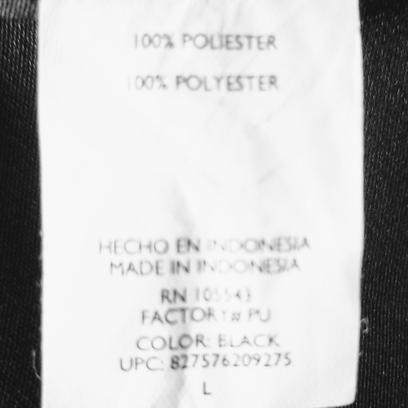 Dressy Black Sleeveless Top - Picture 6 of 6